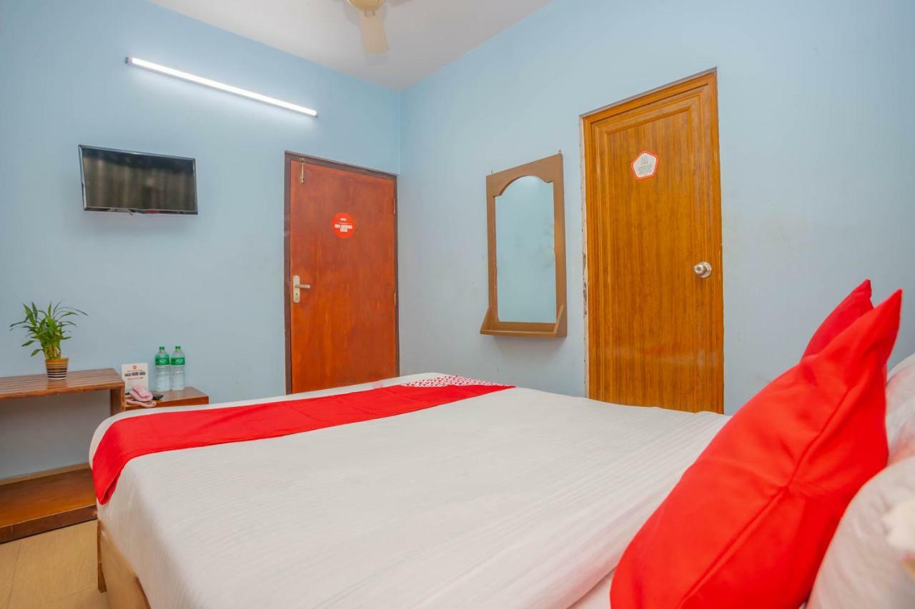 Oyo 575 Api Suites Pokhara Exterior foto